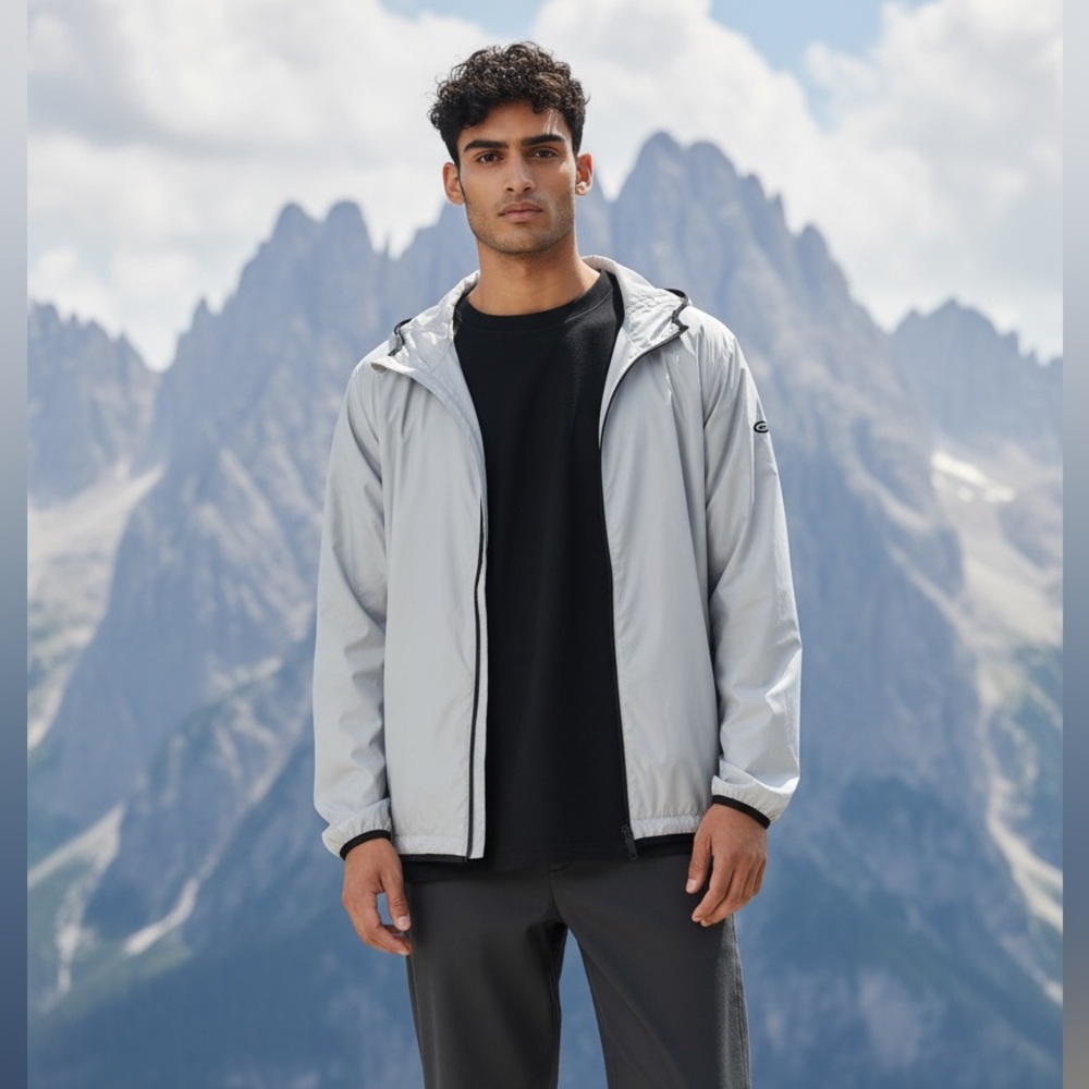 C9 by Champion Light Gray Hooded Windbreaker